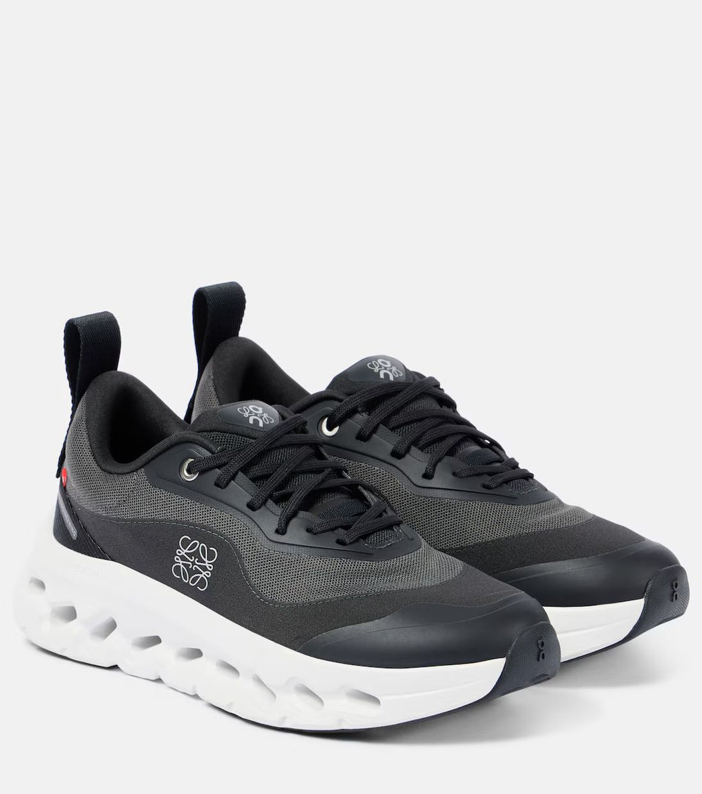 LOEWE Pre-Loved x On Cloudtilt 2.0 Running Shoes 閳ワ拷Black & White
