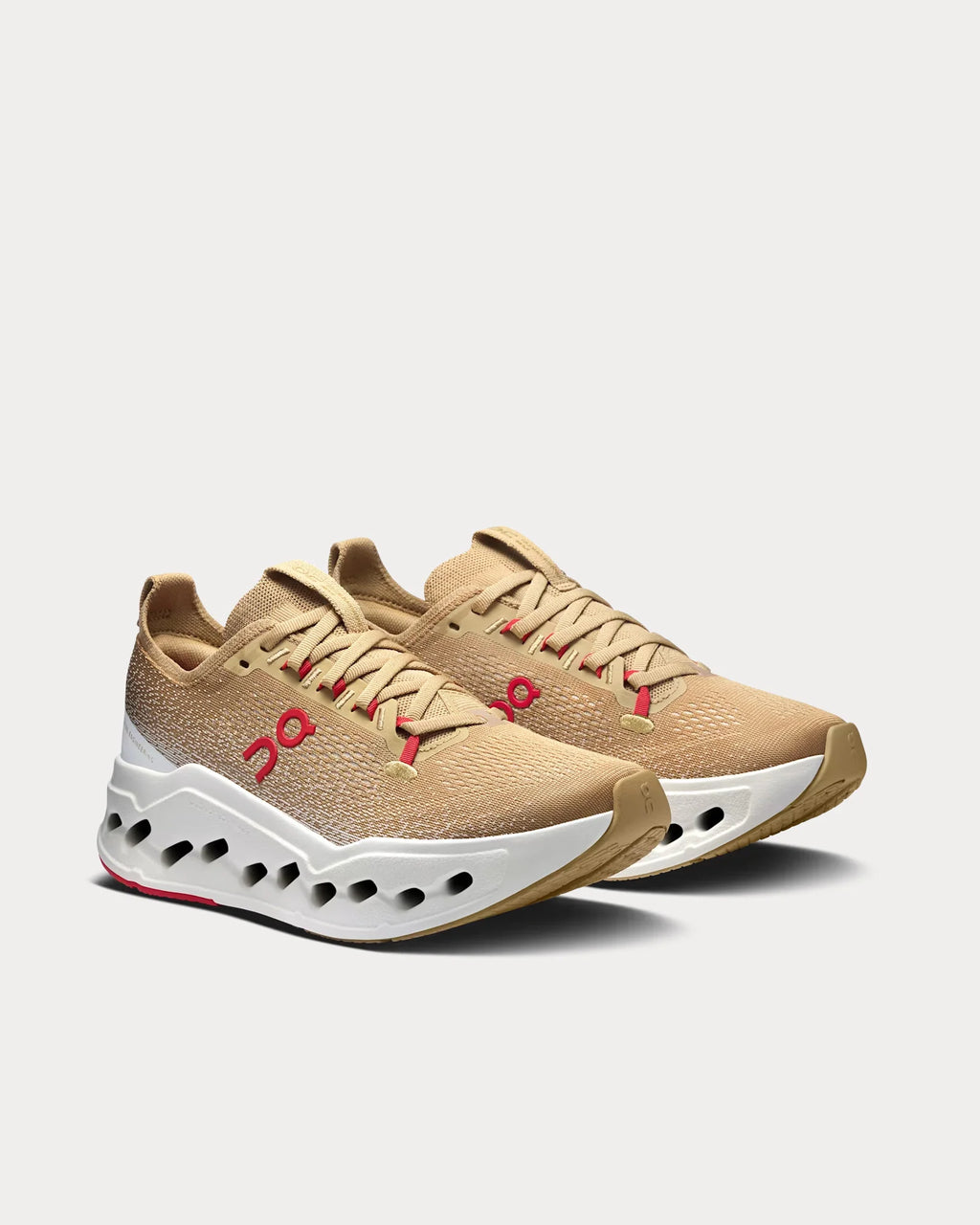 On 閳ワ拷Cloudsurfer Max 閳ユear of the Horse閳ワ拷Chai / Ivory Running Shoes