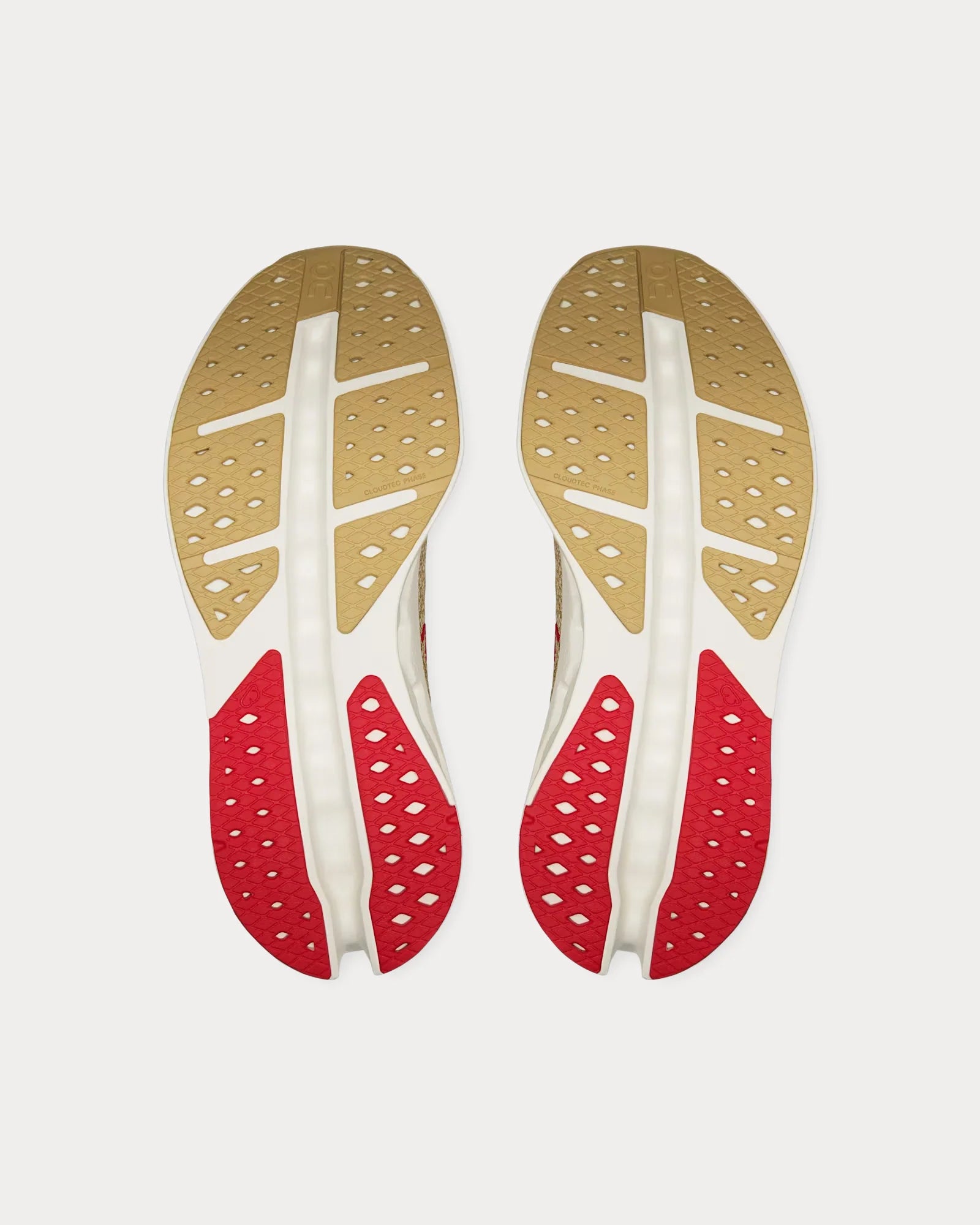 On 閳ワ拷Cloudsurfer Max 閳ユear of the Horse閳ワ拷Chai / Ivory Running Shoes